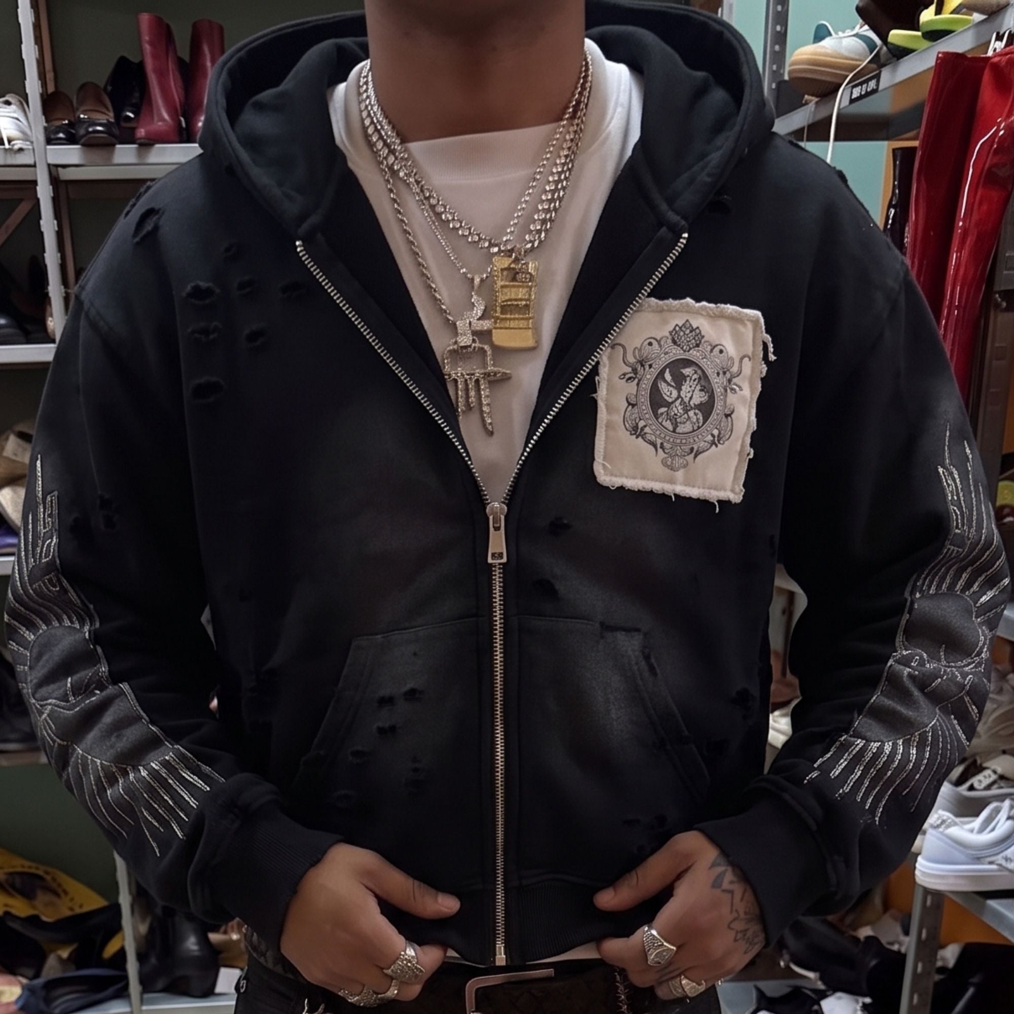 Sweatshirt & Hoodie