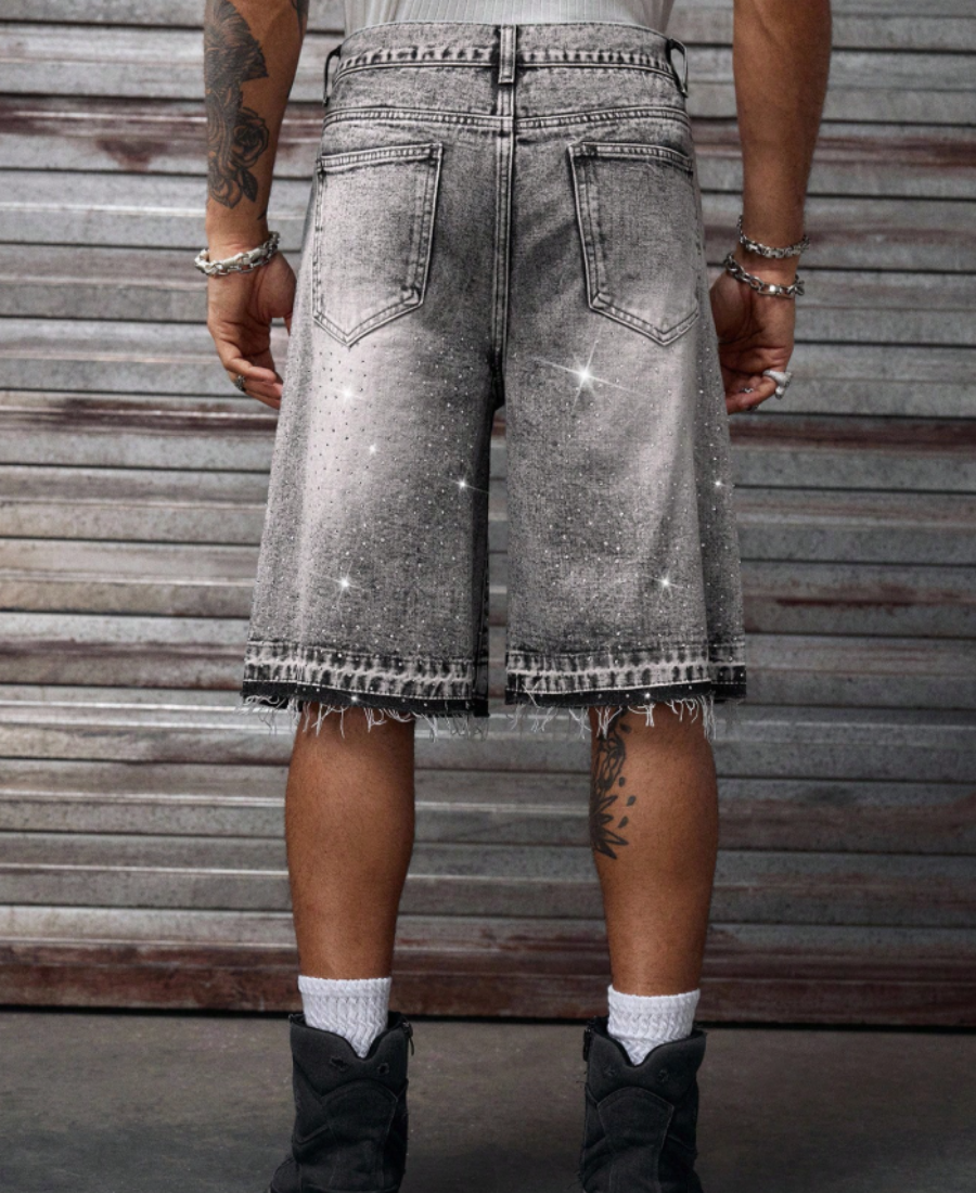 AxePeak Gothic Rhinestone Şort