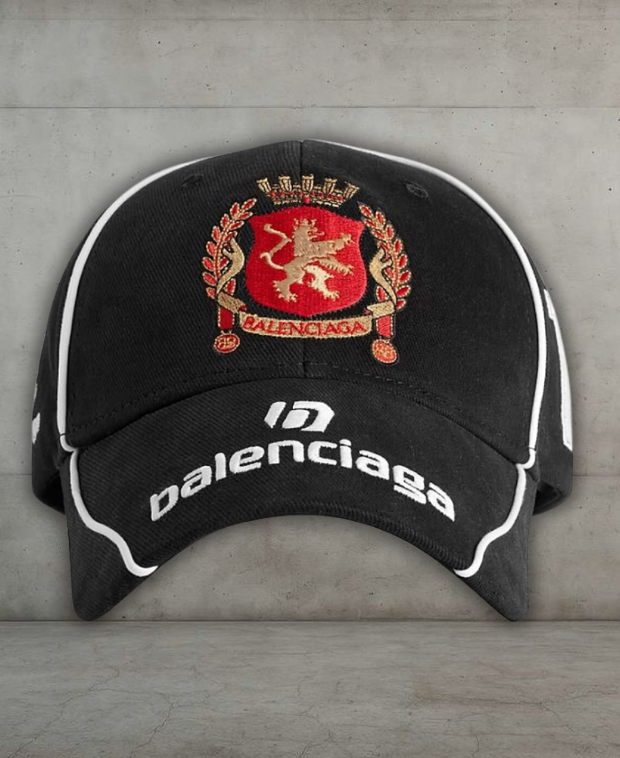 Balenciaga Şapka
