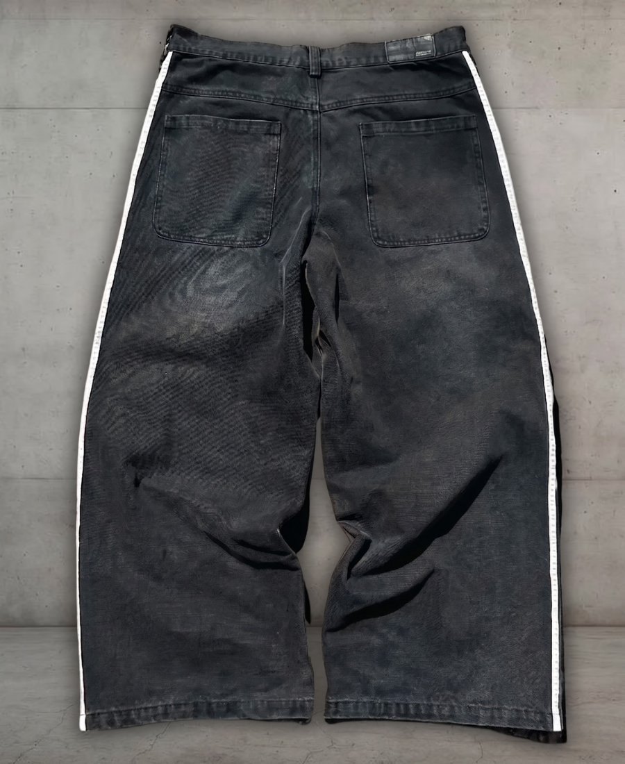 Noir Side-Line Baggy Pants