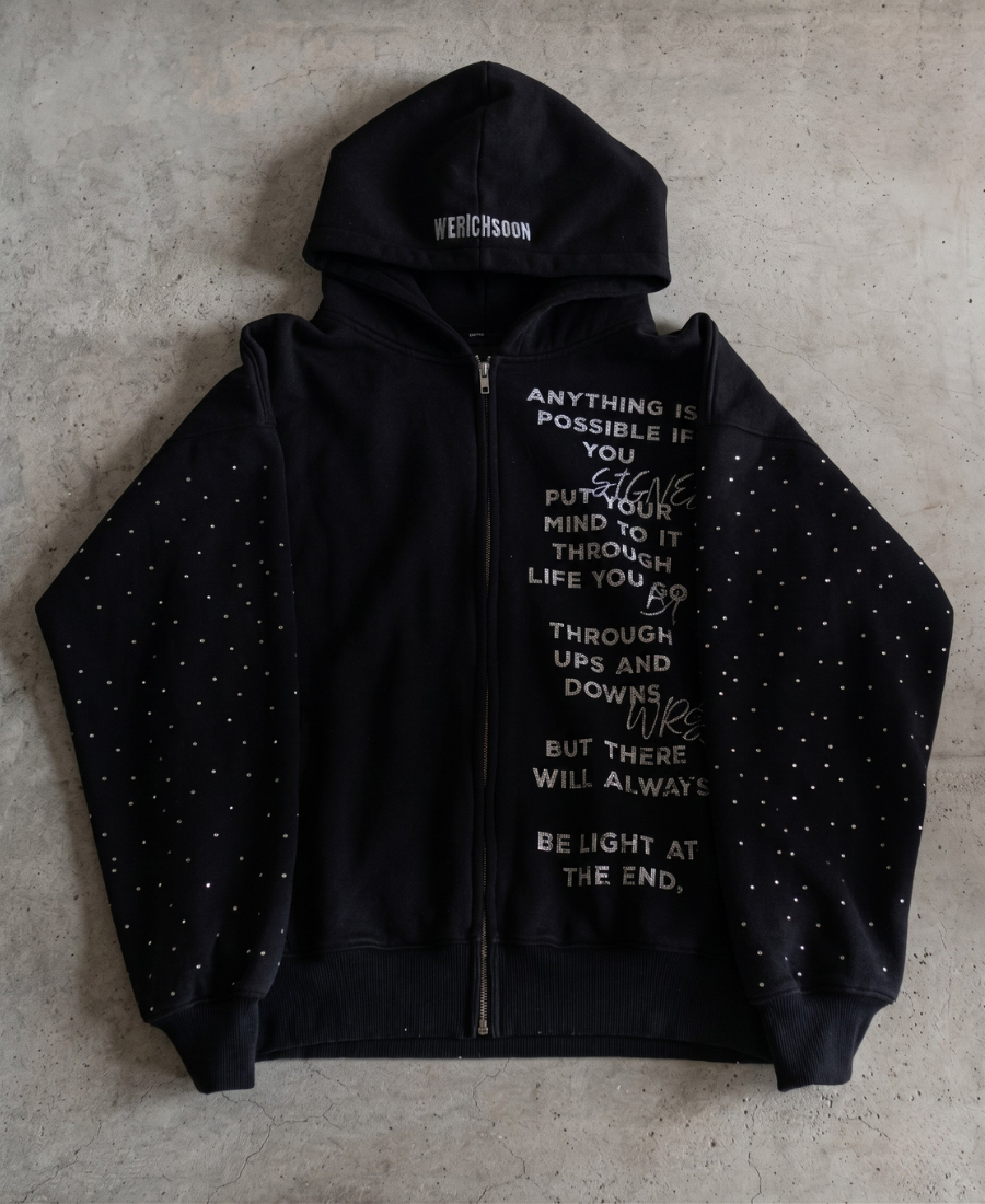 Werichsuun Light Hoodie.