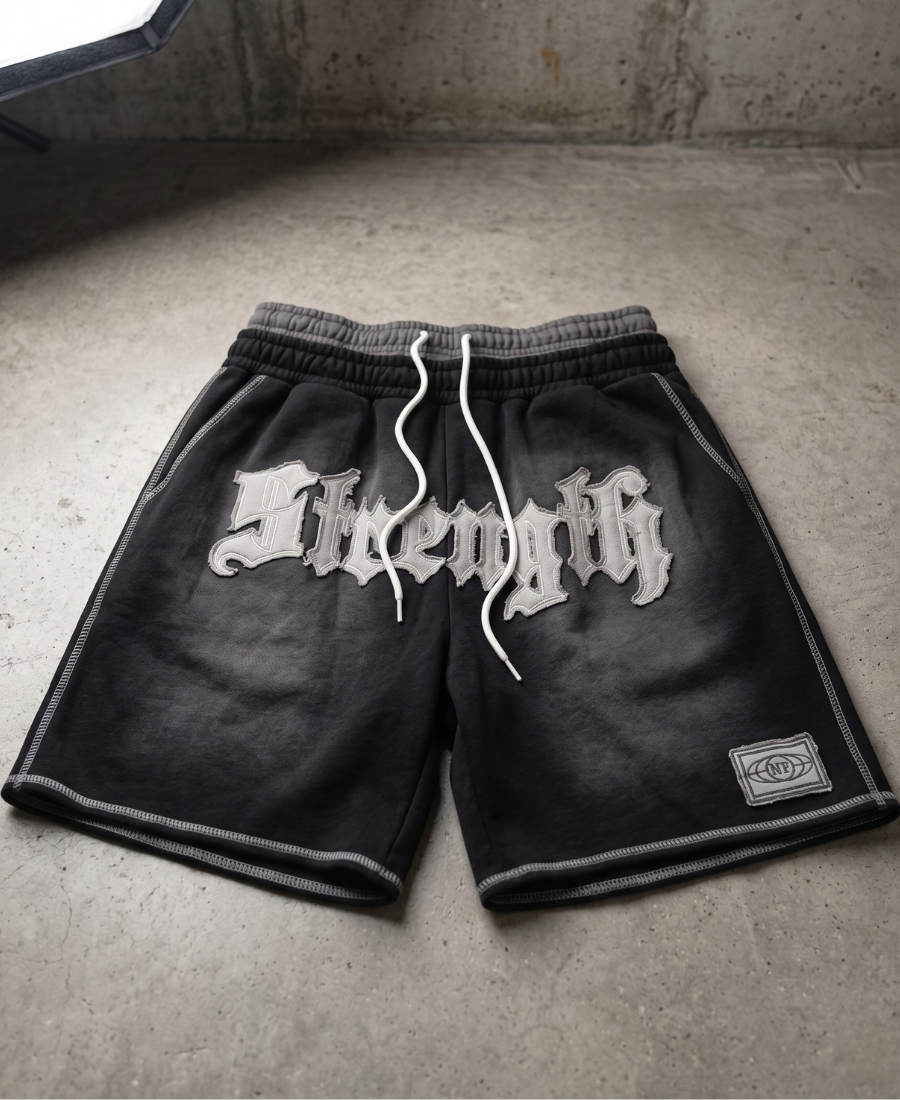 Strength Gothic Patch Şort