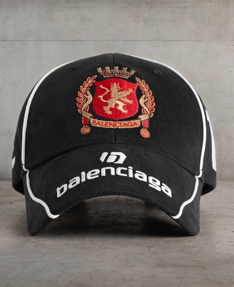 Balenciaga Şapka