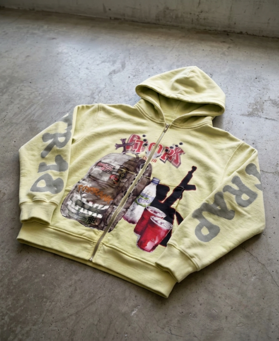 Sudadera con capucha gráfica TR18