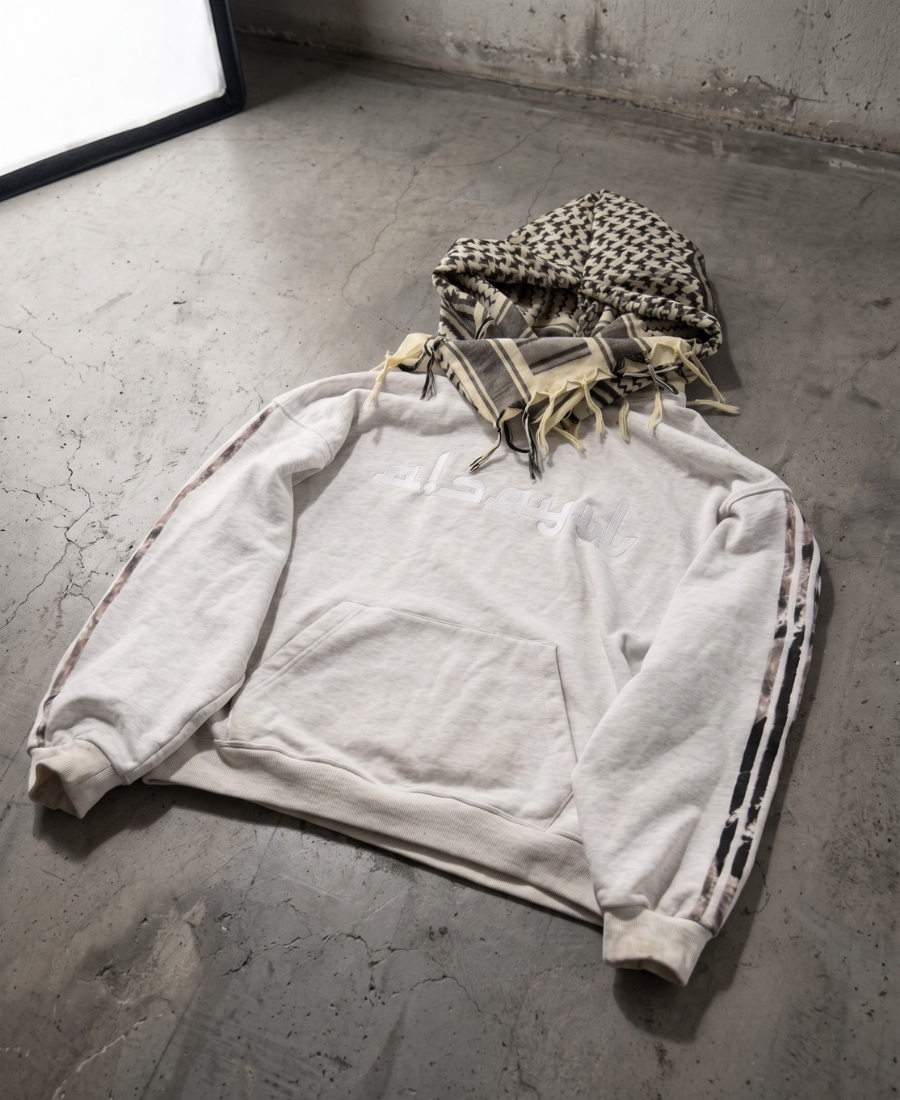 Sudadera urbana árabe