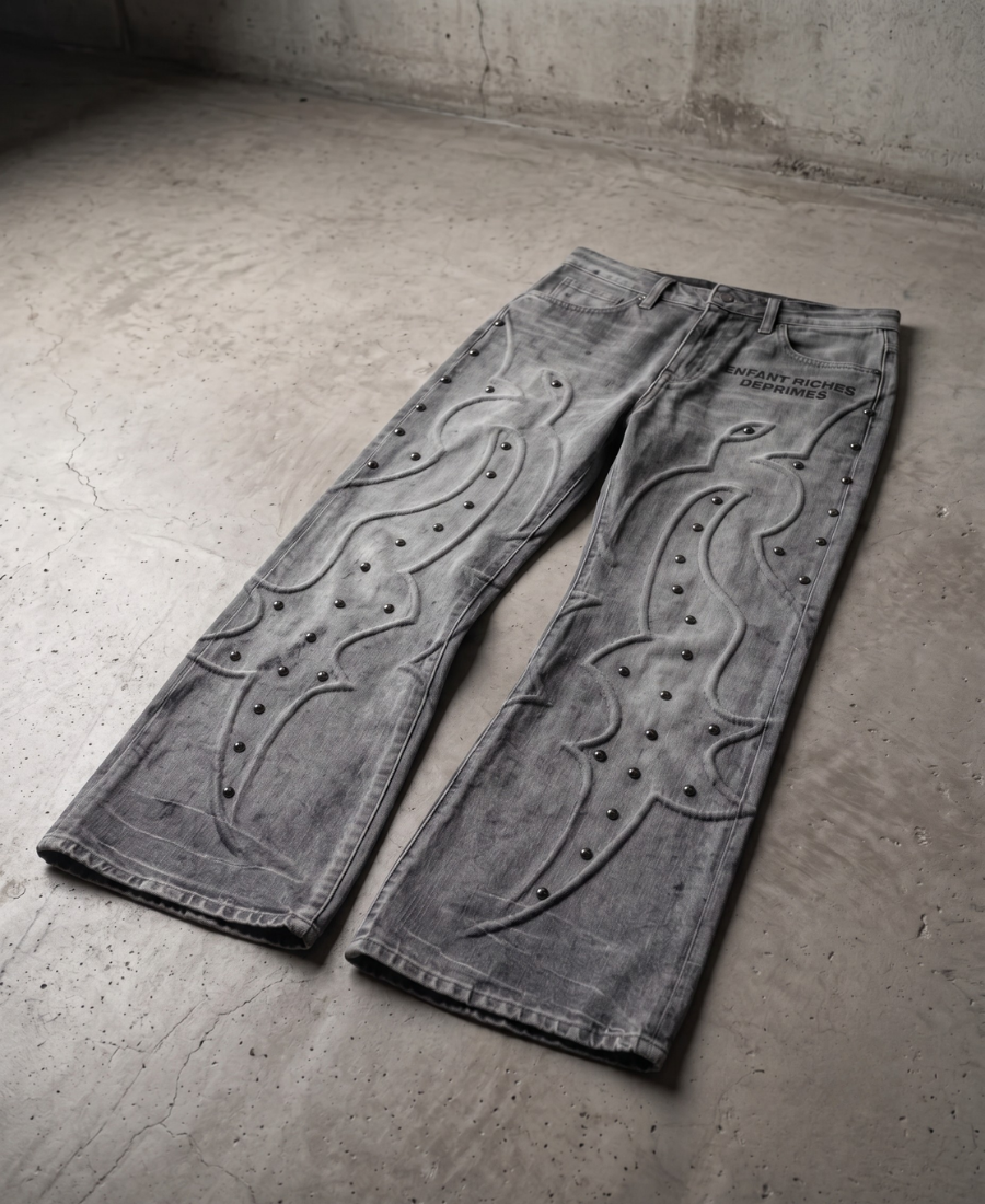 Pantalones de ángel caído