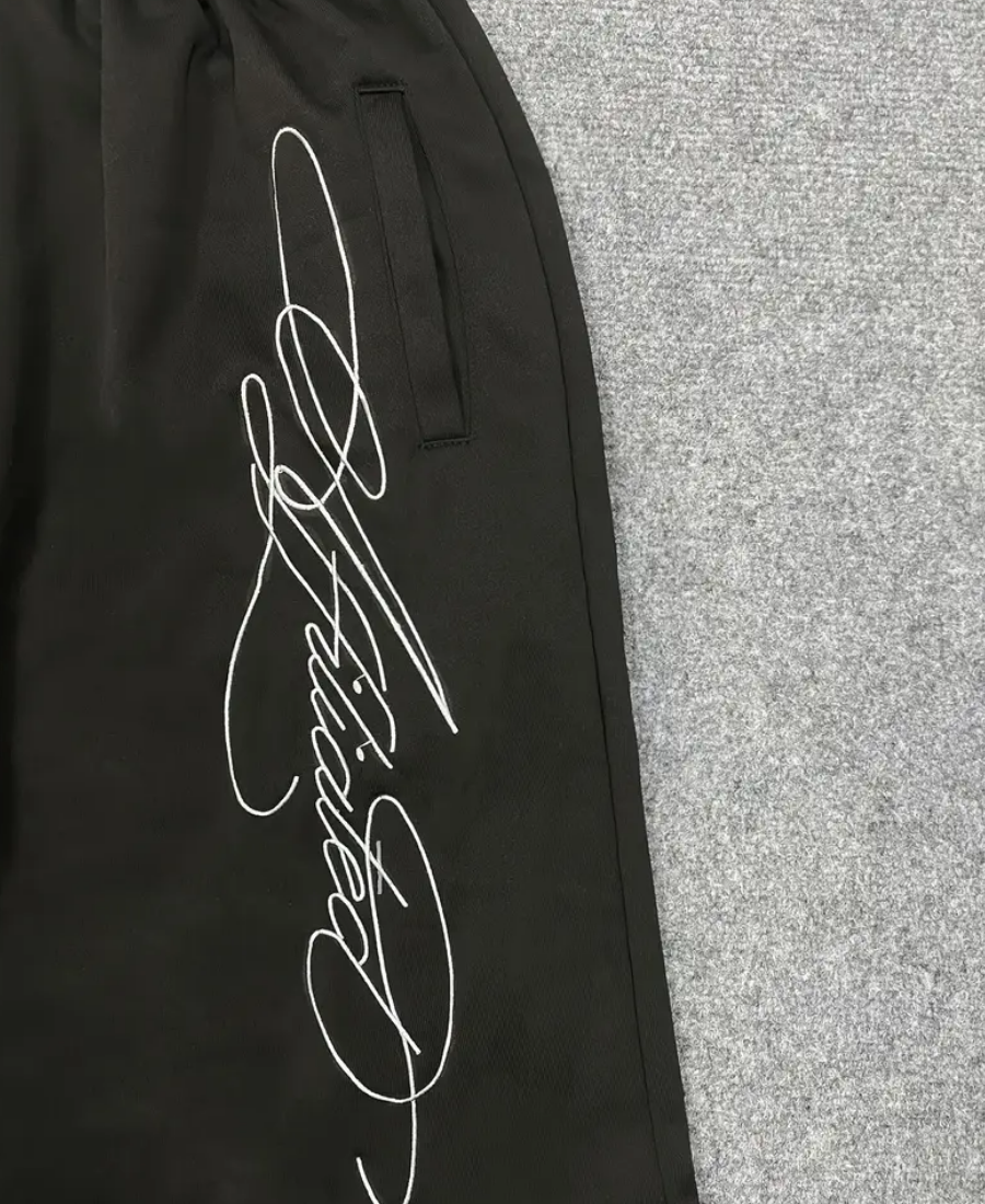 Signature Script Black Şort